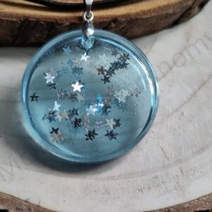 Round Blue Epoxy Resin Pendant with Silver Stars – Transparent Galaxy Inspired Necklace for Women